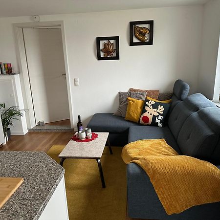 Ferienwohnung Um'S Eck オクゼンフルト エクステリア 写真