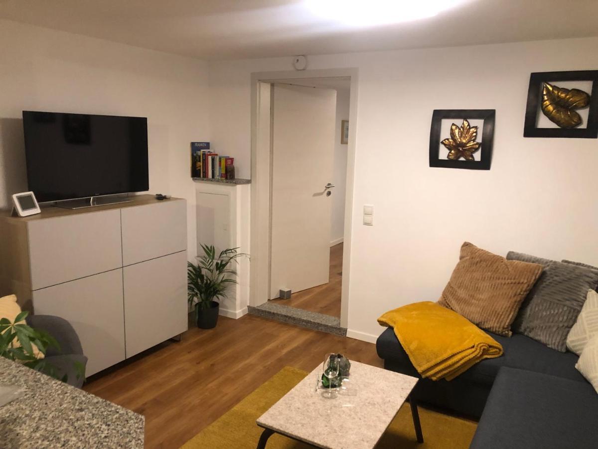Ferienwohnung Um'S Eck オクゼンフルト エクステリア 写真