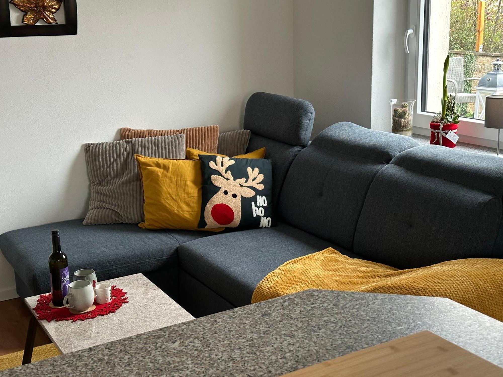 Ferienwohnung Um'S Eck オクゼンフルト エクステリア 写真