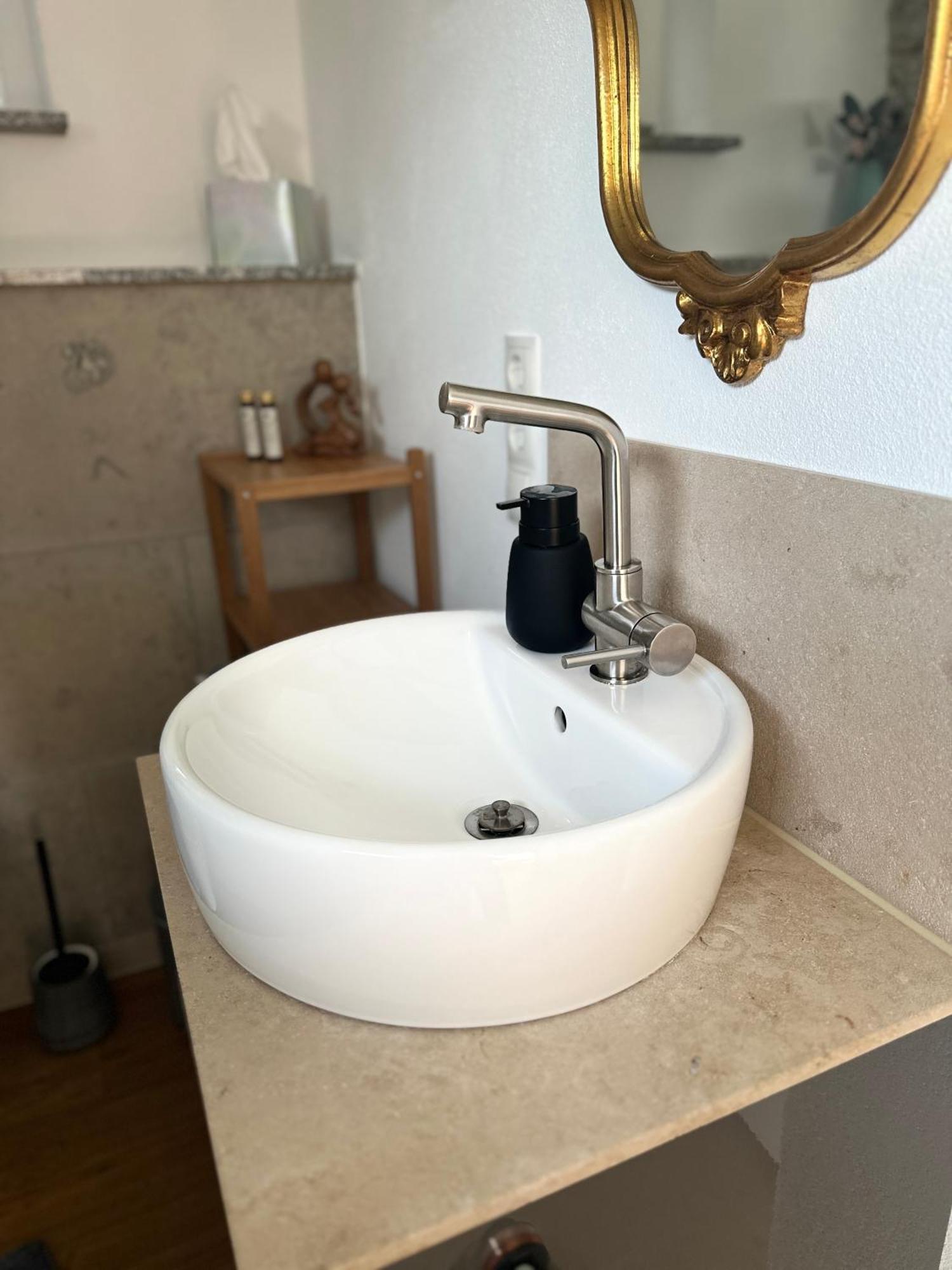 Ferienwohnung Um'S Eck オクゼンフルト エクステリア 写真