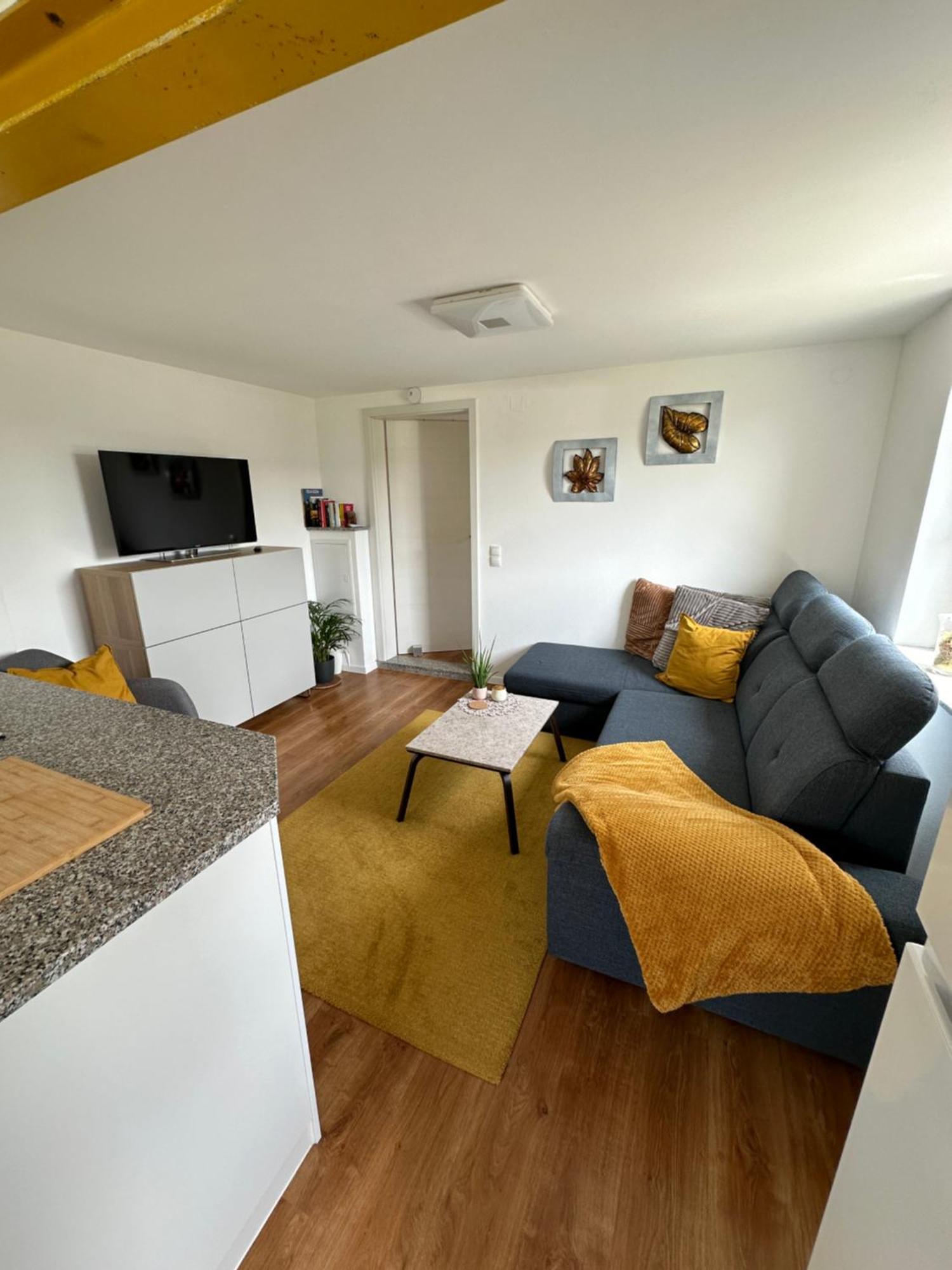Ferienwohnung Um'S Eck オクゼンフルト エクステリア 写真